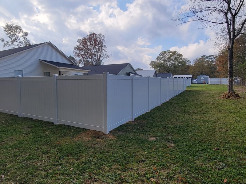 Vinyl privacy fence